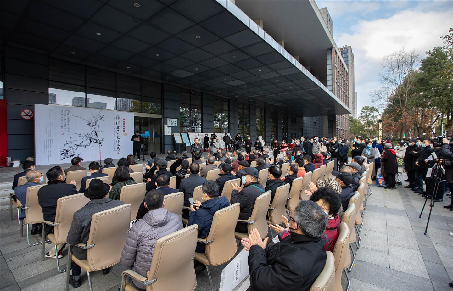 1638436661483811.jpg 2021-11-30-15-48-06_15-49-53-37720211130-MT6A1563.jpg