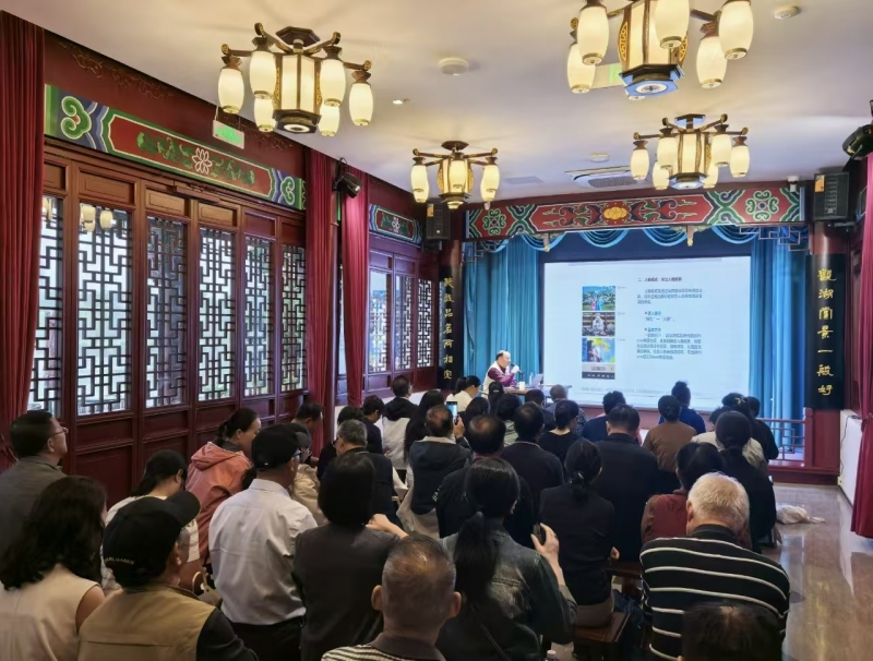 用手机雕刻时光：在寻常烟火中捕捉永恒